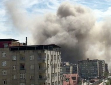 Τούρκος υπ. Εσωτερικών: Τρομοκρατίκη επίθεση η έκρηξη στο Ντιγιάρμπακιρ